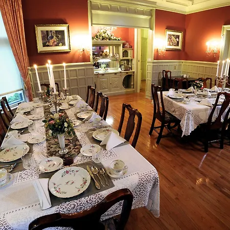 The Oliver Inn-2